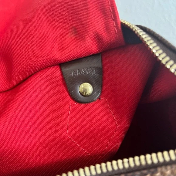 Louis Vuitton Damier Ebene Speedy 35 - Picture 2 of 16